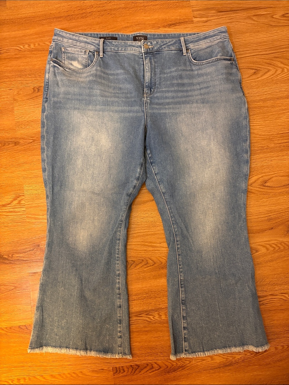 NYDJ Women's Light Wash “Quinta” Blue Flare Denim Jeans with Frayed Hem 22W